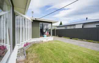 24 Mackenzie Street, Winton