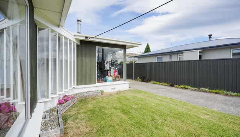 24 Mackenzie Street, Winton