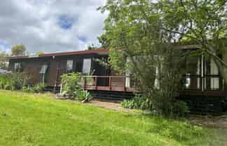 76 Kaipara Coast Highway, Helensville