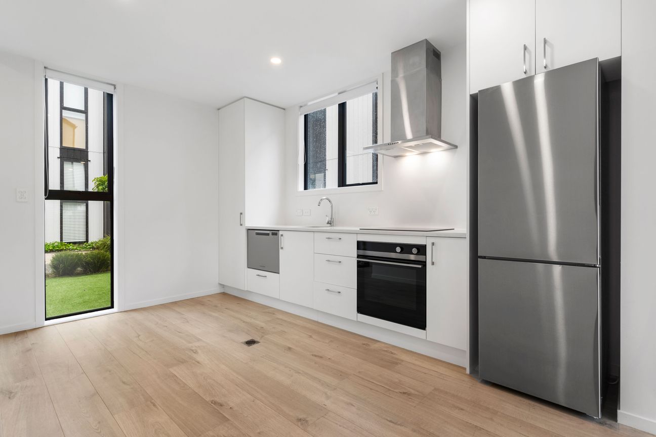 Modern 2022 built 2 bed, 2 bath with carpark – pohled 3