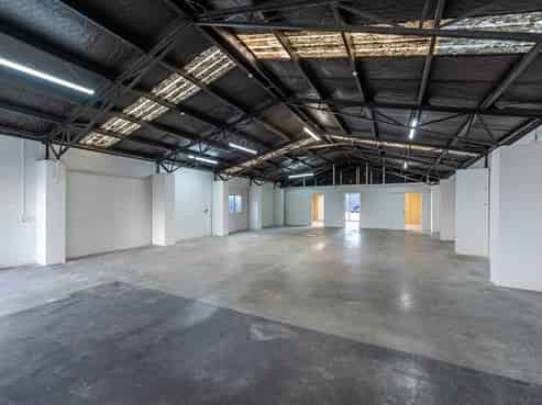 Versatile City Fringe Offering