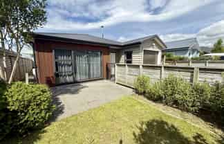 8 Avalon Park Drive, Avalon