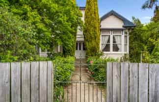 Character Home close to CBD. Office, Home or Both?