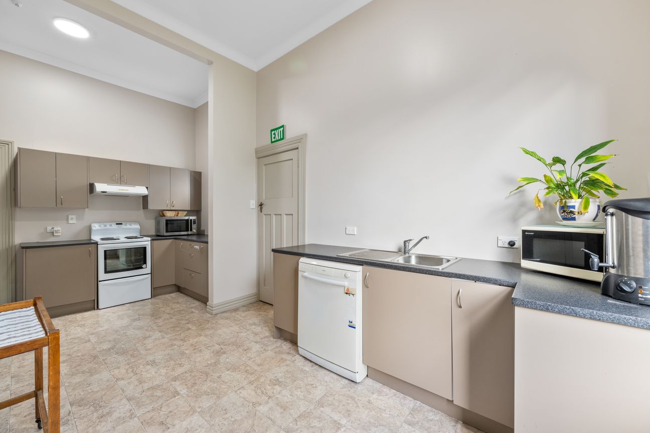 Character Home close to CBD. Office, Home or Both? - View 3