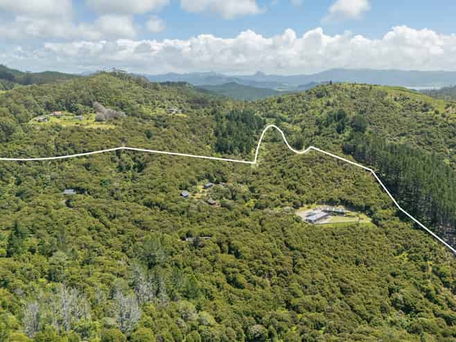 1220F Te Rerenga Kuaotunu Road, Kuaotunu