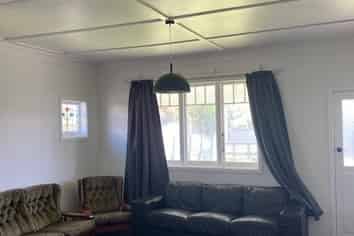 10 Collins Street, Hawera