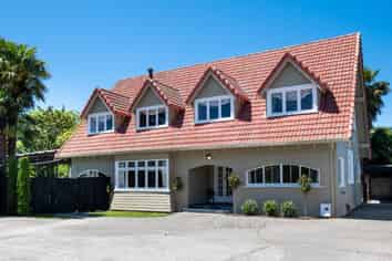 112 Willowpark Road South, Akina