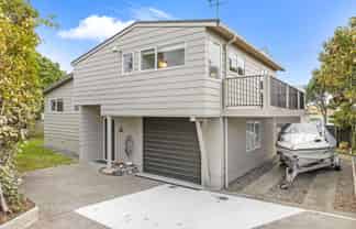 3A Wharewaka Road, Wharewaka