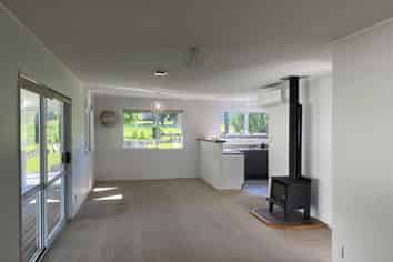 49 Sands Road, Glenbervie