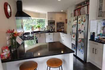 9 Forest Drive, Parklands