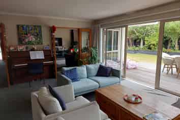 9 Forest Drive, Parklands