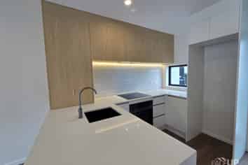 5/3 Firebrick Way, Hobsonville