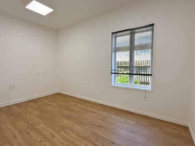 High-Visibility Office Space in Victoria Street