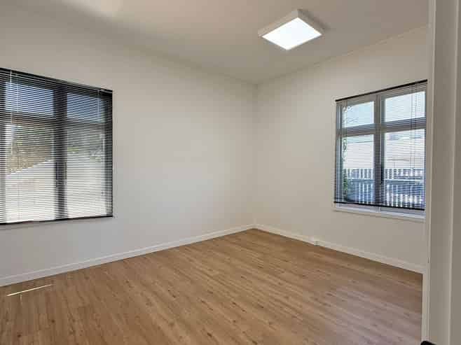 High-Visibility Office Space in Victoria Street