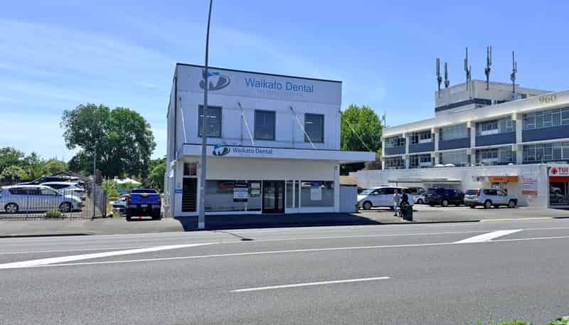 1000 Victoria Street, Hamilton Central