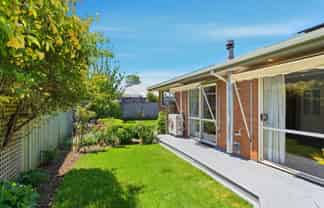 2/10 Baretta Street, Somerfield