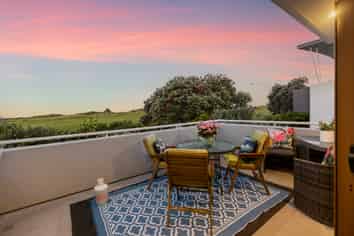 30 Mauritius Key, Papamoa