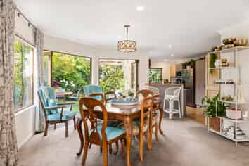 30 Mauritius Key, Papamoa