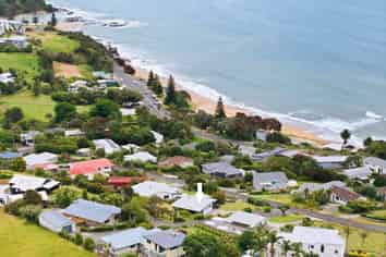 45 Seaview Road, Cable Bay
