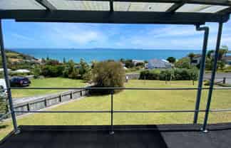 45 Seaview Road, Cable Bay