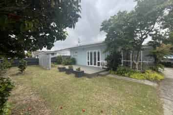 84 Cook Drive, Whitianga