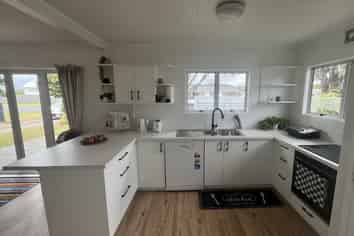 84 Cook Drive, Whitianga