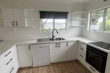 84 Cook Drive, Whitianga