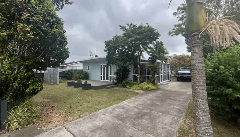 84 Cook Drive, Whitianga