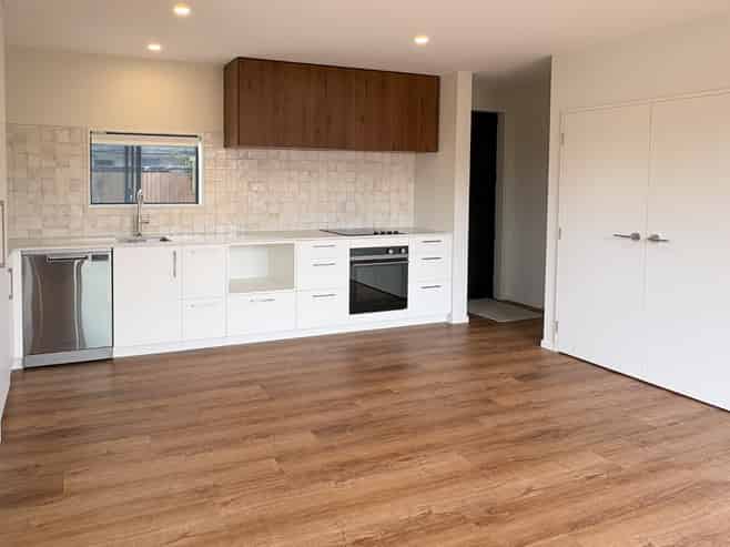 8/527 Hereford Street, Linwood