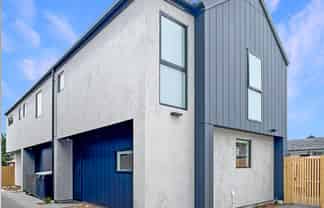 8/527 Hereford Street, Linwood