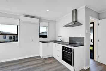 6A Oswald Place, Stratford