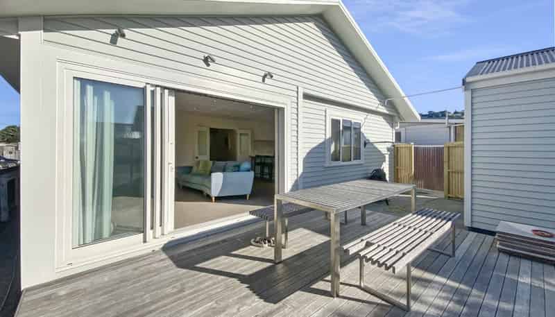 81 Endeavour Street, Lyall Bay