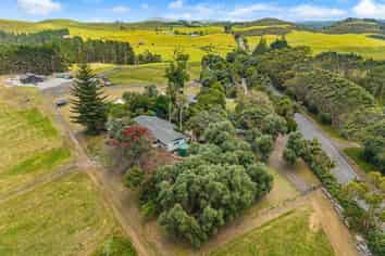 Multi-dwelling resort with immediate income stream