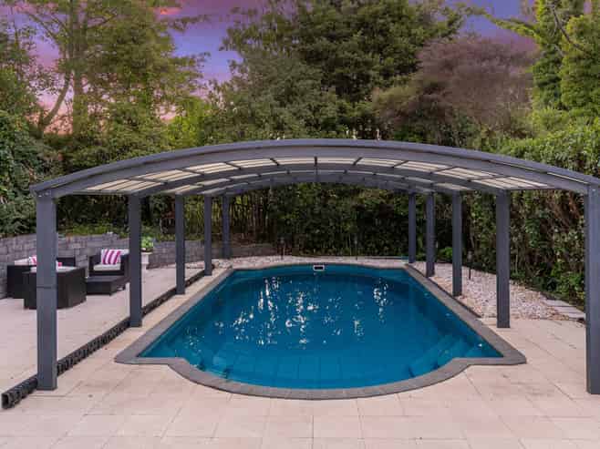 3 Oakford Park Crescent, Greenhithe