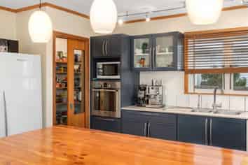 17 Polley Crescent, Katikati