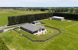 118 Clevely Line, Bunnythorpe