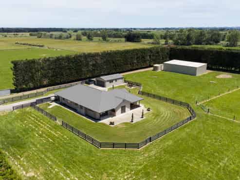 118 Clevely Line, Bunnythorpe