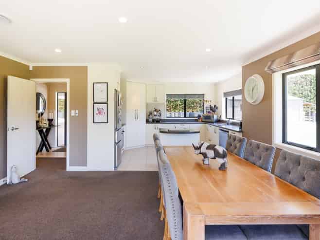 118 Clevely Line, Bunnythorpe