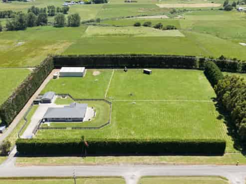 118 Clevely Line, Bunnythorpe