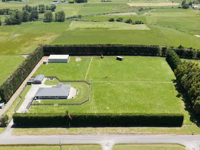 118 Clevely Line, Bunnythorpe