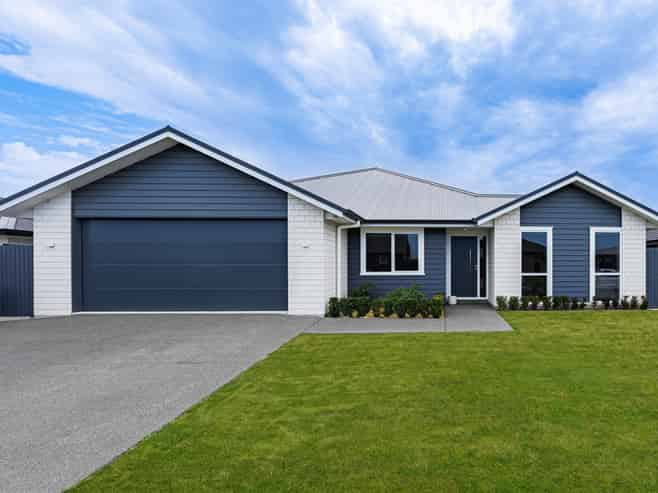 31 Hikawera Drive, Frimley