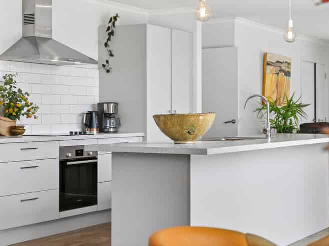 9 Isthmus Place, Lake Hawea