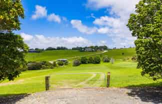 249 Barrier View Road, Mangawhai Heads