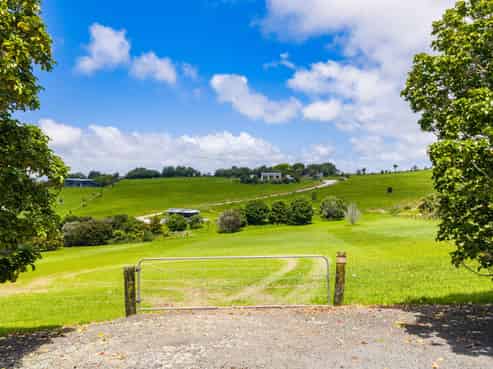 249 Barrier View Road, Mangawhai Heads