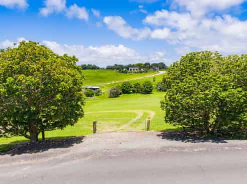 249 Barrier View Road, Mangawhai Heads