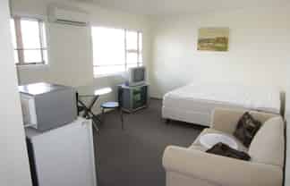 6/47 Mount View Road, Melville