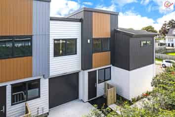 26B Cape Road, Mangere