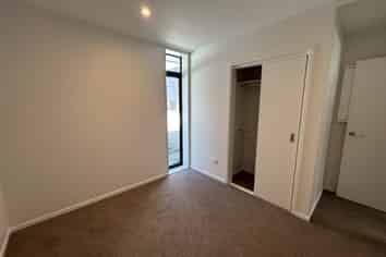 2/12 Treasure Lane, Te Atatu South