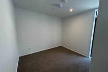 2/12 Treasure Lane, Te Atatu South