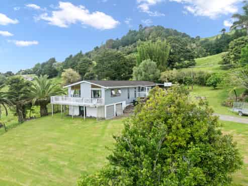 15 Ormiston Road, Mangapai and Surrounds